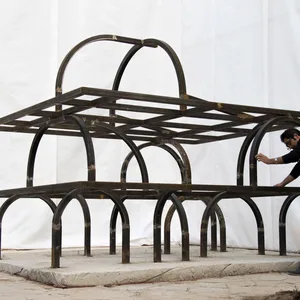 Guyim Vault House