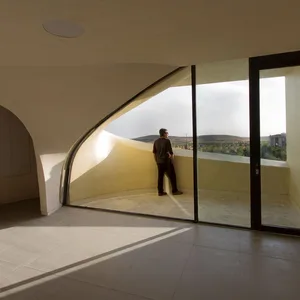 Kouhsar Villa