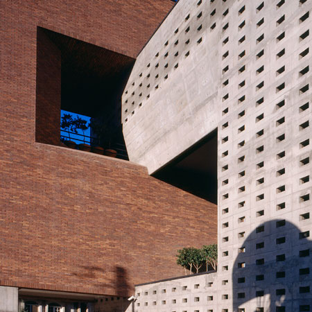 Qazvin C.E.O. Building
