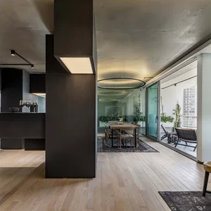 Residence No. 8