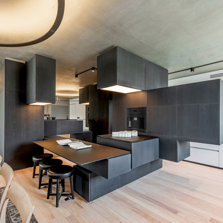 Residence No. 8