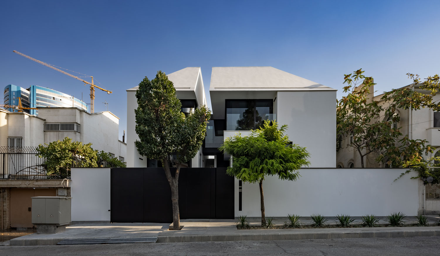 Shahrak Villa