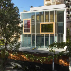 Shenasi House
