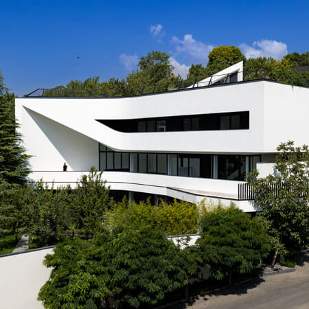 Tashmir Villa
