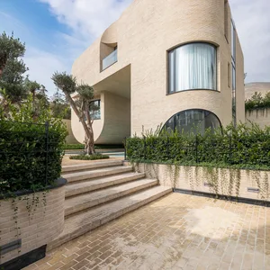 The Central Courtyard Villa