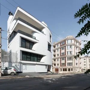 Tirgar Villa