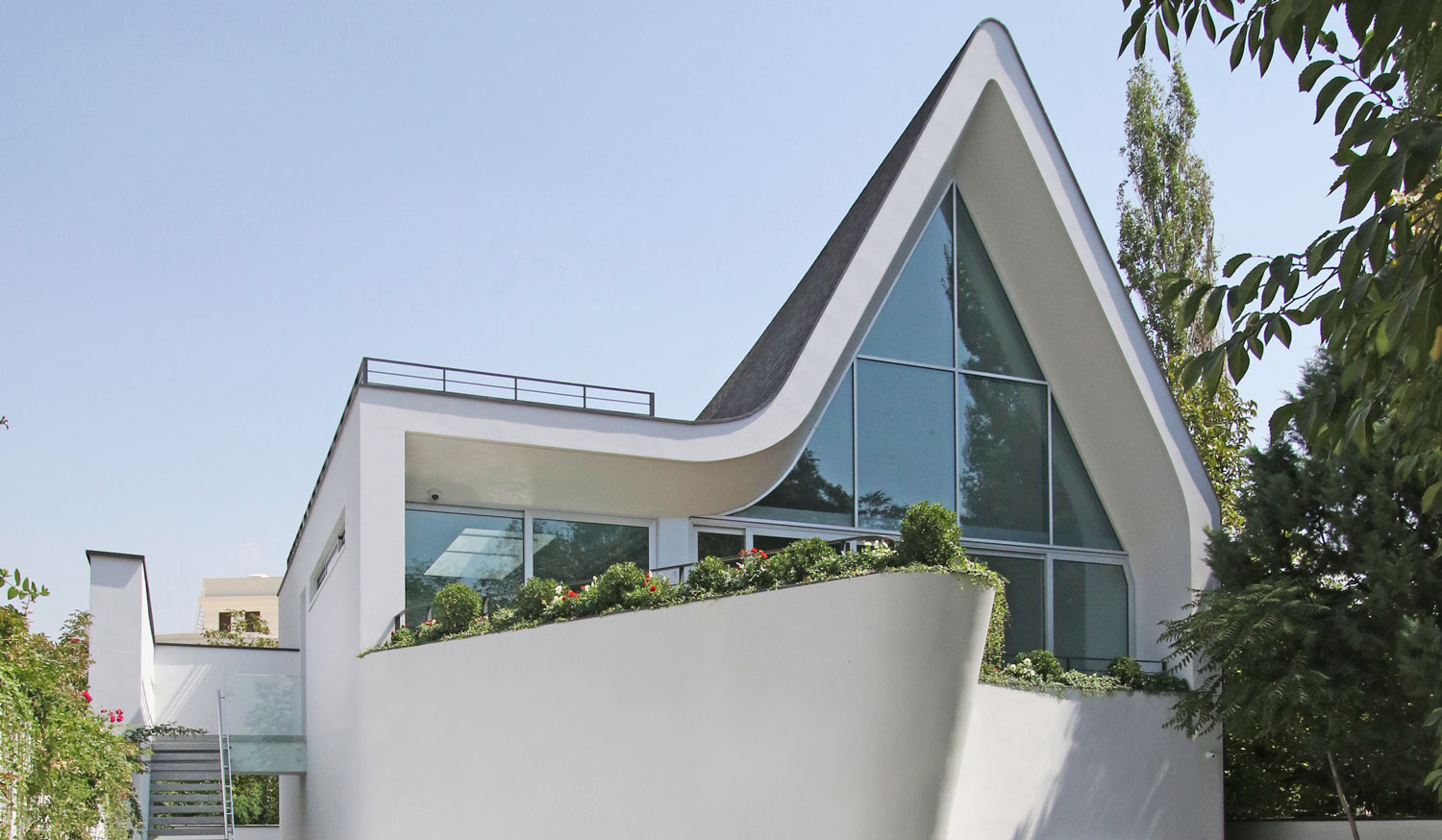 Villa for Older Brother